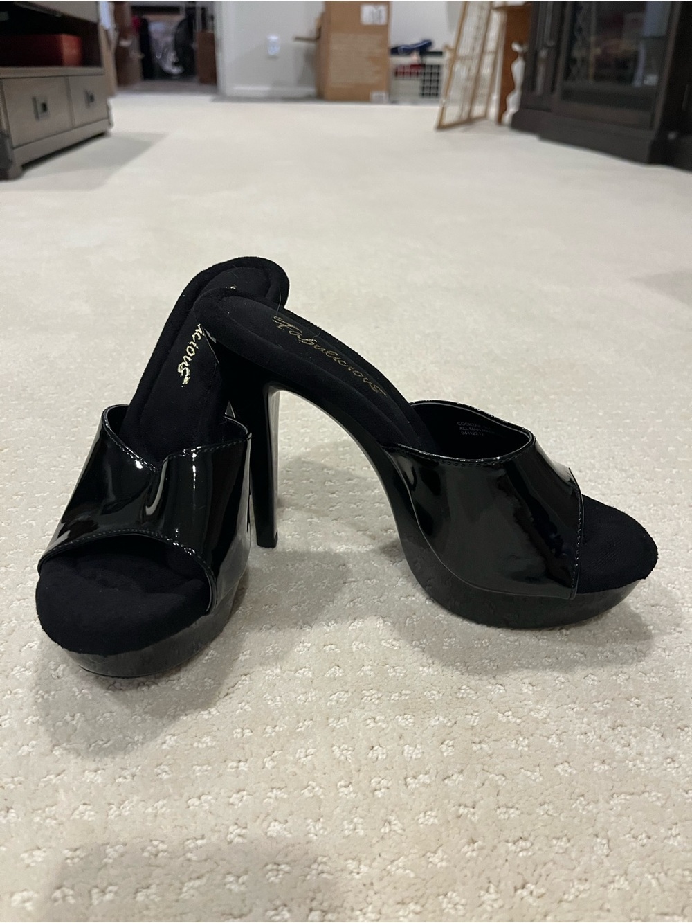 Black platform heels by Falbulous